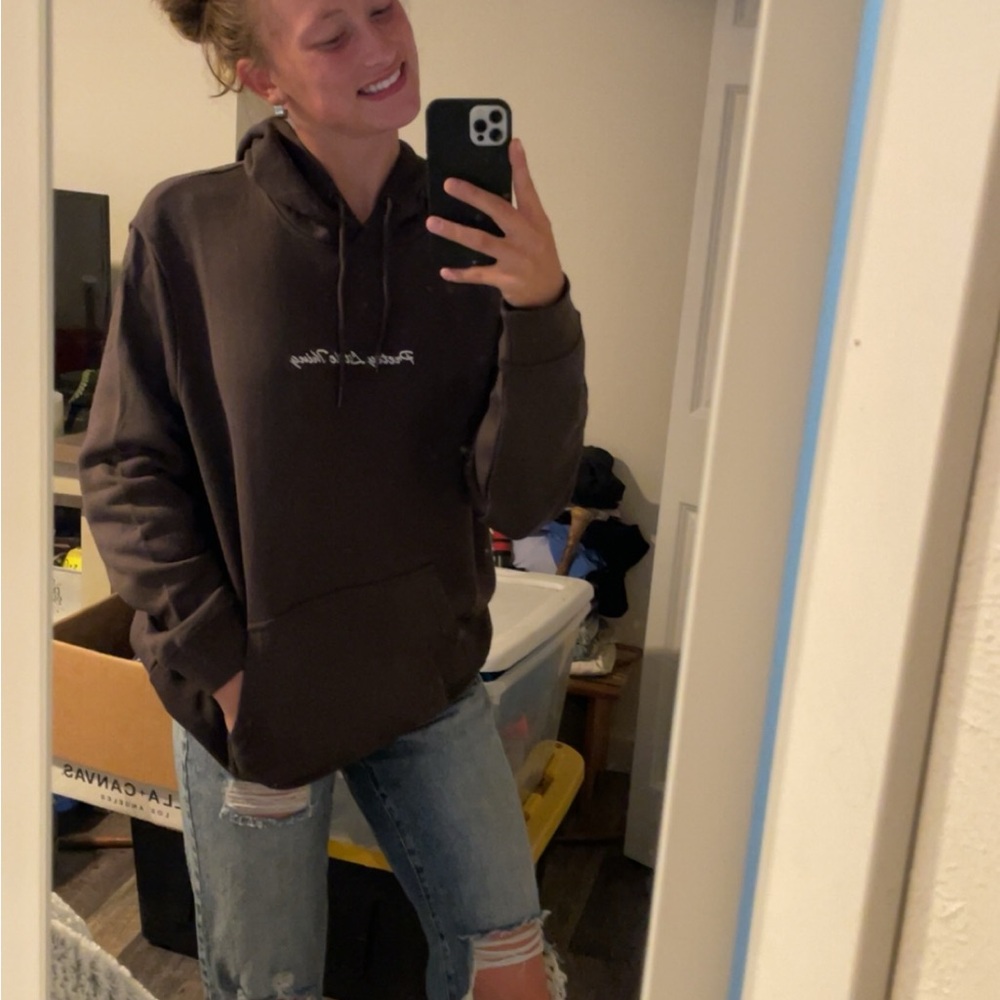 PrettyLittleThing sweatshirt, never worn